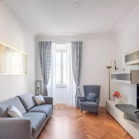 Apartamento “la Palma Nel Cortile” *