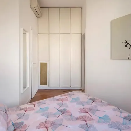 Apartamento “la Palma Nel Cortile” Roma